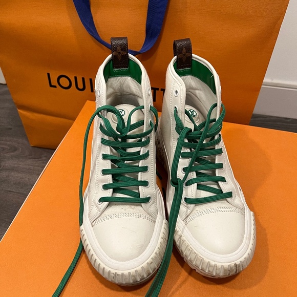LV squad sneaker - Picture 1 of 4